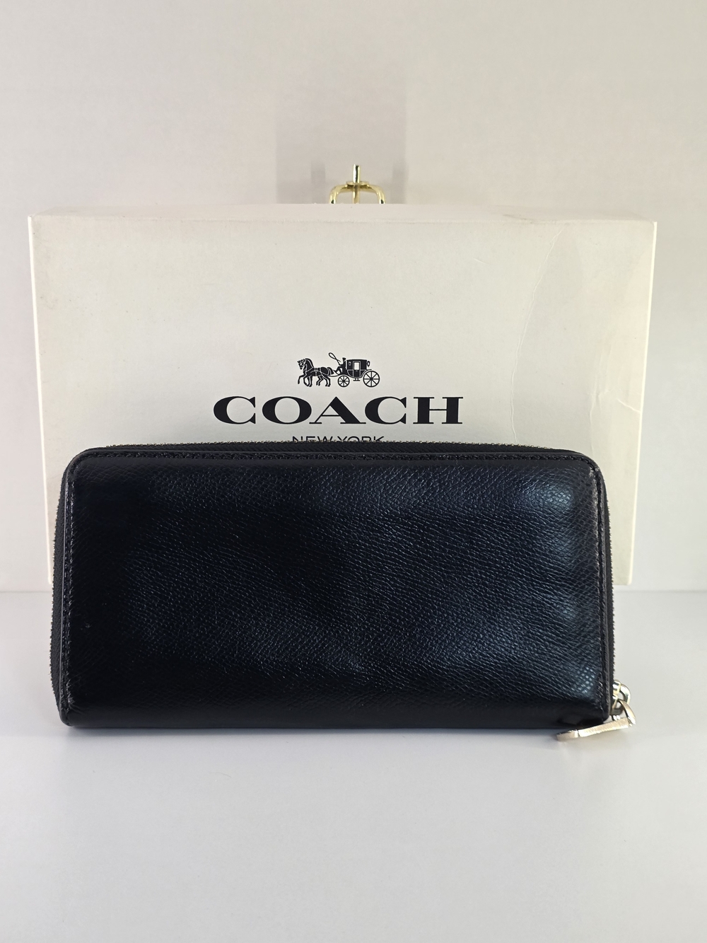 COACH Black Leather Zip-Around Wallet W/ Gold Hardware - Picture 3 of 14